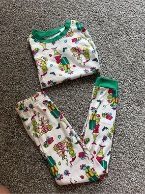 Kids Green-Trim Grinch Holiday Pajama Set